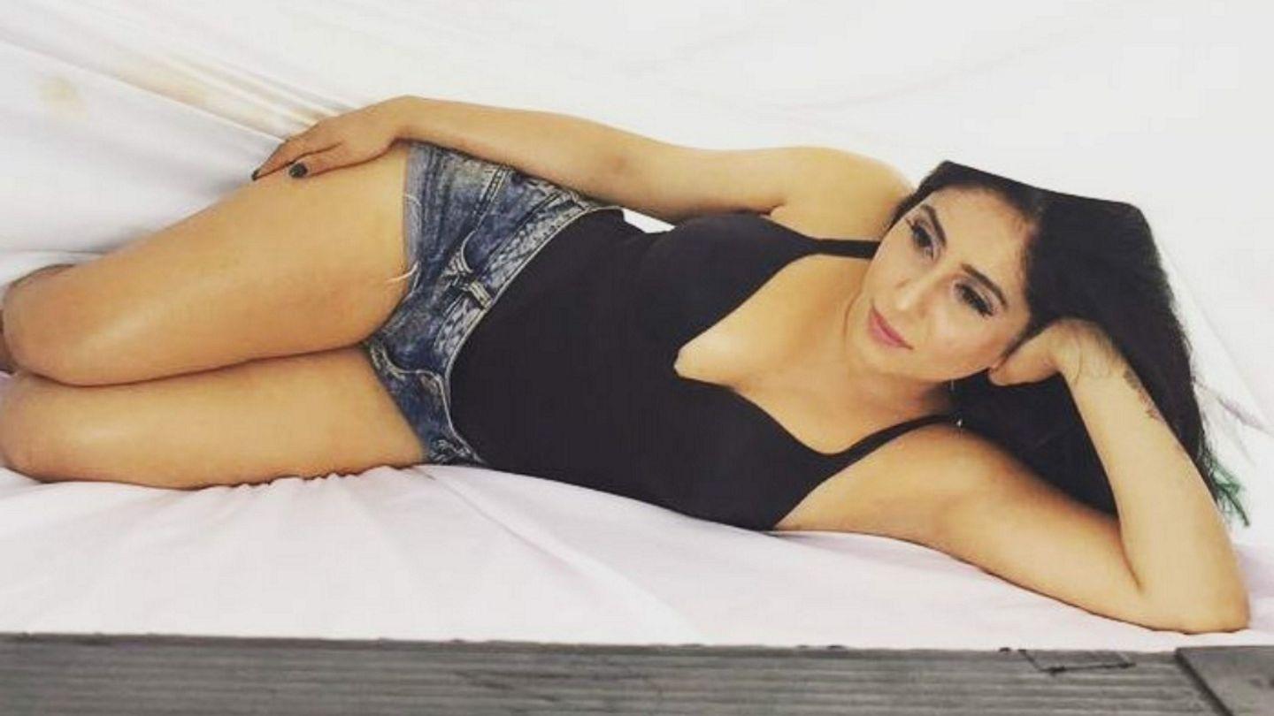 Singer Neha Bhasin Real Life Hot Bikini Photos