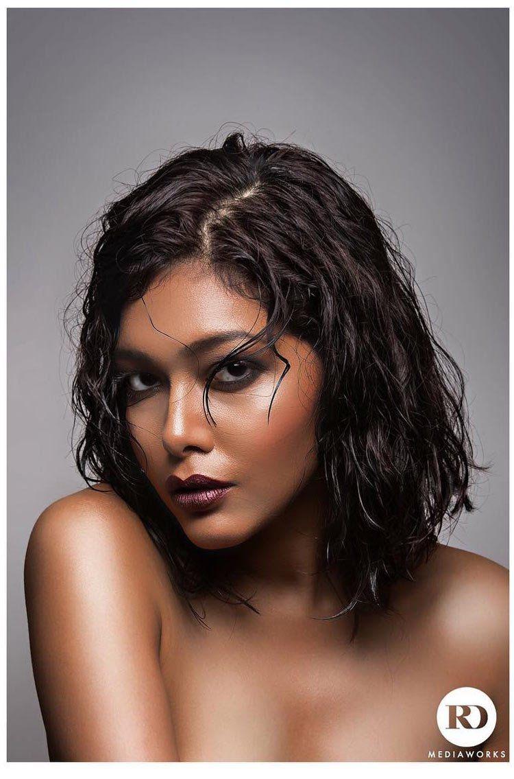 Sona Goldar Never Seen Hot & Spicy Photos Collections!