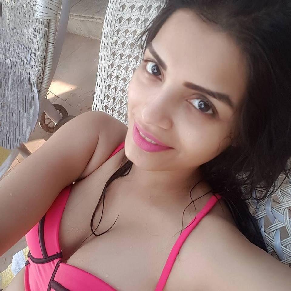 Sonali Raut HOT BIKINI & TOPLESS Photos are Too HOT To Handle!