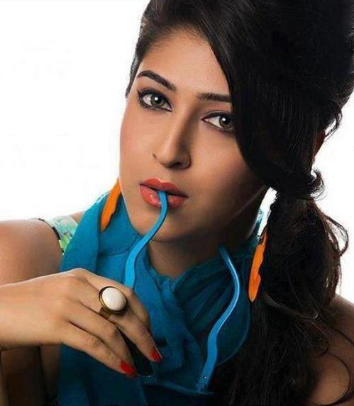 Sonarika Bhadoria Hot UNSEEN Sexy Photos