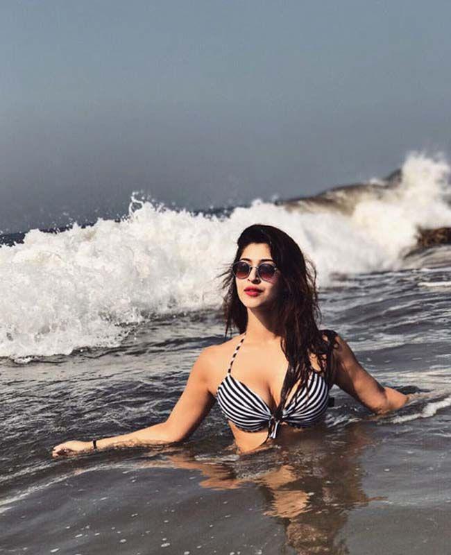 Sonarika Bhadoria's Hot Photos are Too Hot to Handle