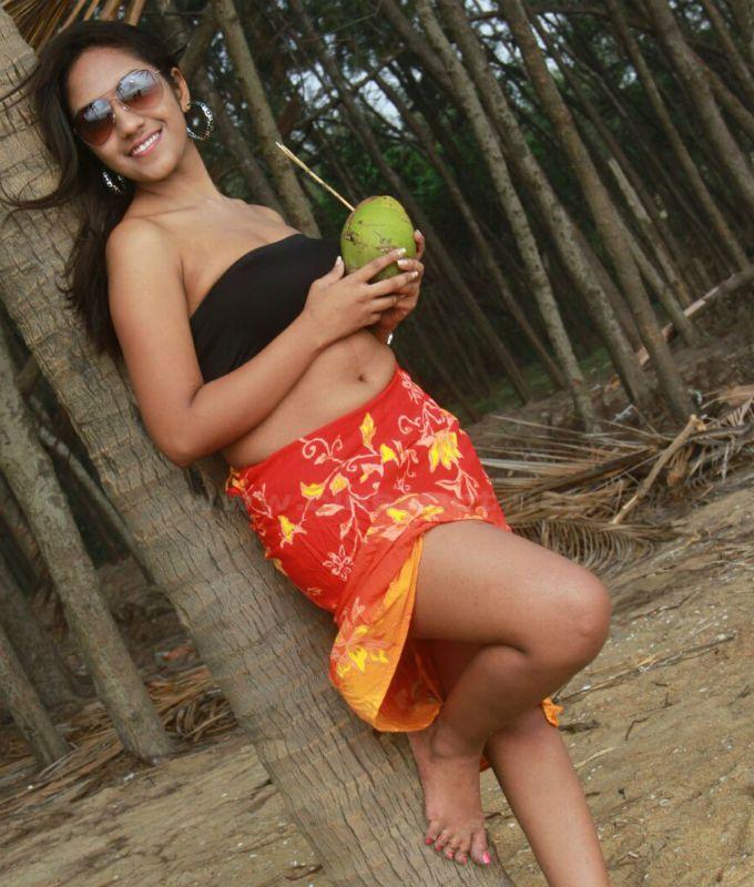 South Indian Actress Hot Unseen Pictures of the Day