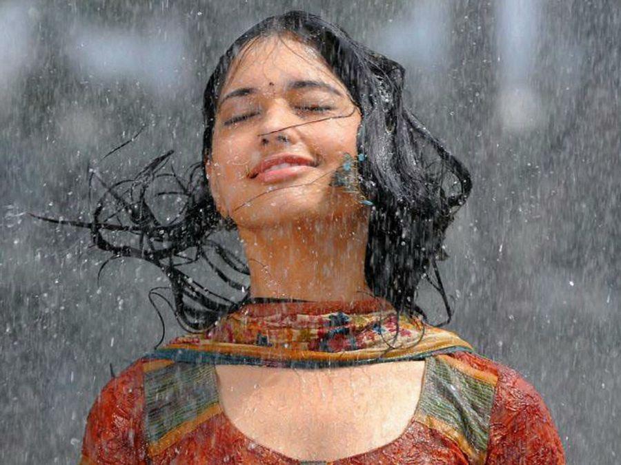 South Indian Beauties Sizzling in Rain Photos