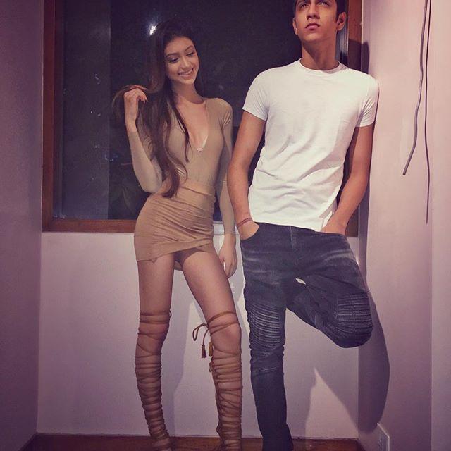 Star Kid Alanna Panday Hot Bikini Photos are too Hot to Handle!