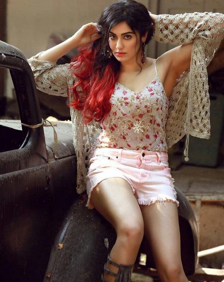 Stunning Adah Sharma Hot Photo Shows Cleavage & Thighs