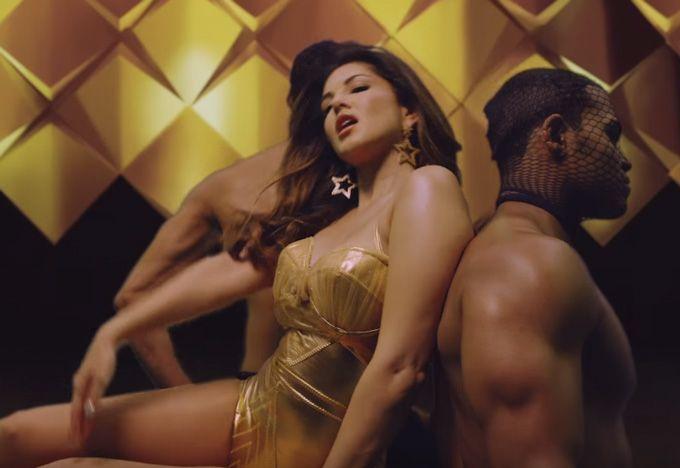 Sunny Leone's HOT & SEXY Stills from 'Beiimaan Love'