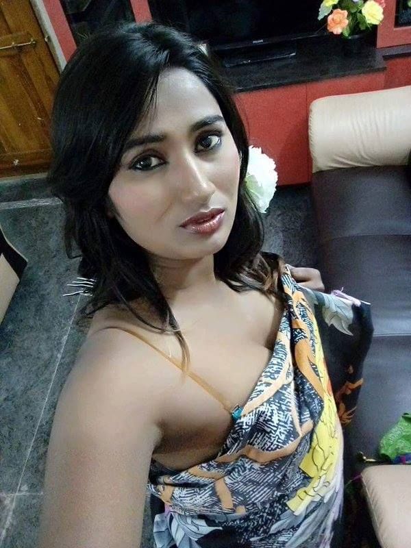 Swathi Naidu Sexy Gallery