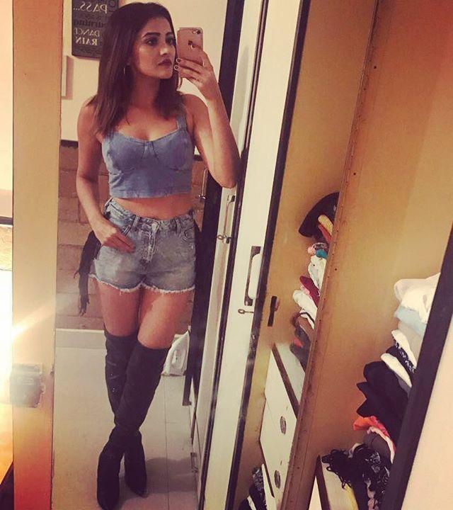 THese Pictures of Nimisha Mehta are too hot to handle!