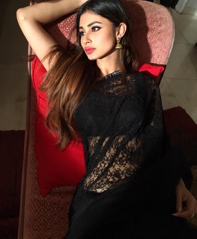 TV Actress Mouni Roy Hot and Sexy Photos