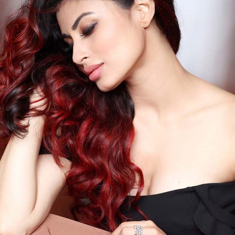 TV Actress Mouni Roy Hot and Sexy Photos