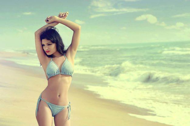 TV Actress Reshmi Hot Spicy Bikini Beach Photos