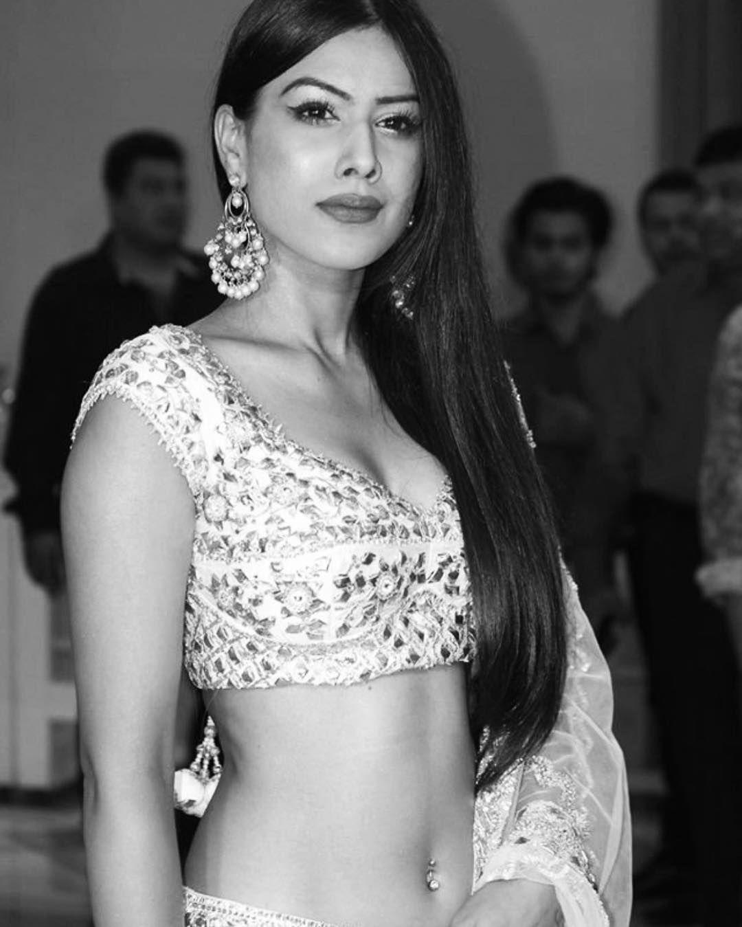 TV hottie Nia Sharma Latest Unseen Hot & Spicy Gallery