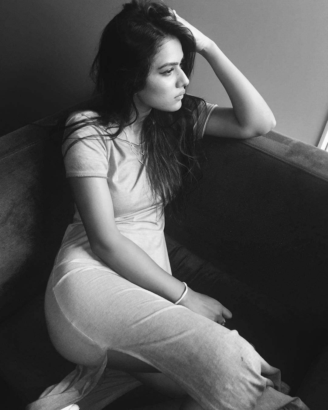 TV hottie Nia Sharma Latest Unseen Hot & Spicy Gallery