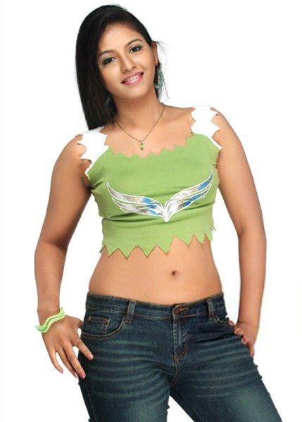 Tamil Actress Anjali Hot Navel Show Photos