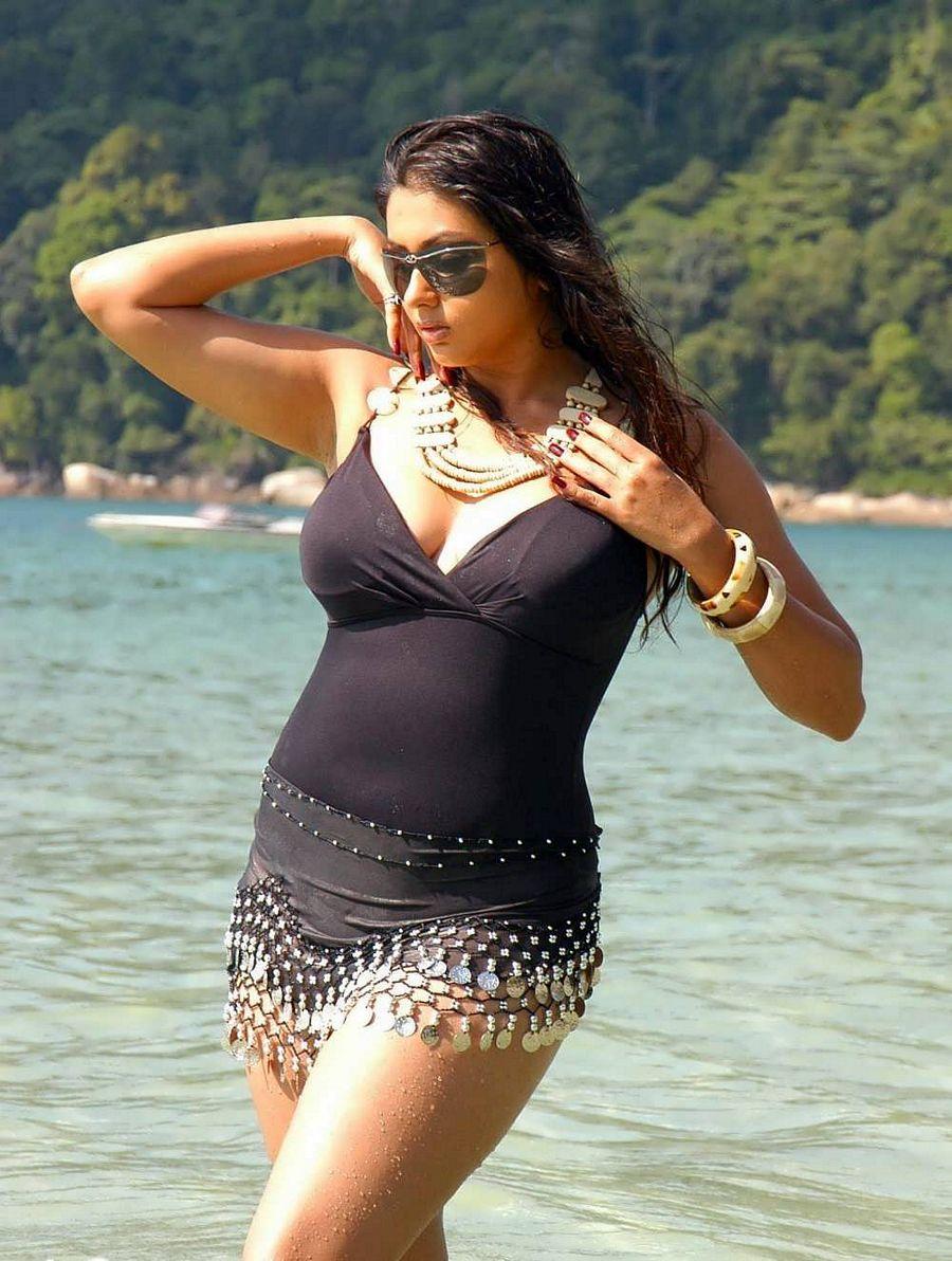 Tamil Actress Namitha Sexy in Bikini Photos