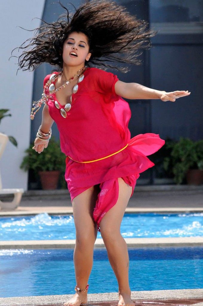 Tapsee Hot and Spicy PhotoPics