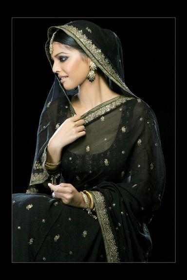 Telugu Actress Sonia Suri Rare & Unseen Hot Photos