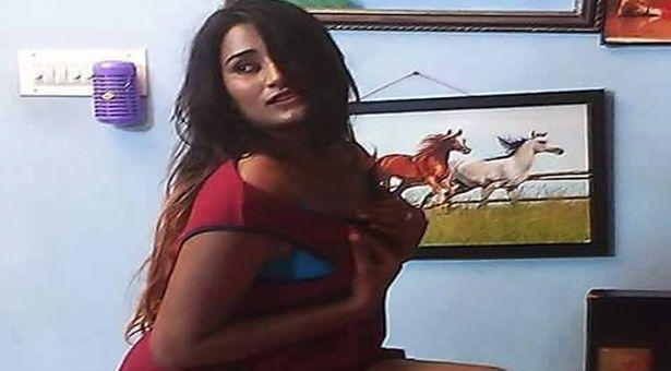 Telugu TV Anchor Swathi Naidu Unseen Spicy Collection Photos