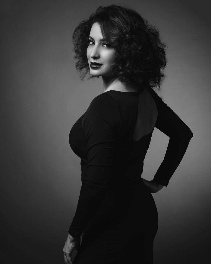 Tisca Chopra Hot & Spicy Photoshoot Stills