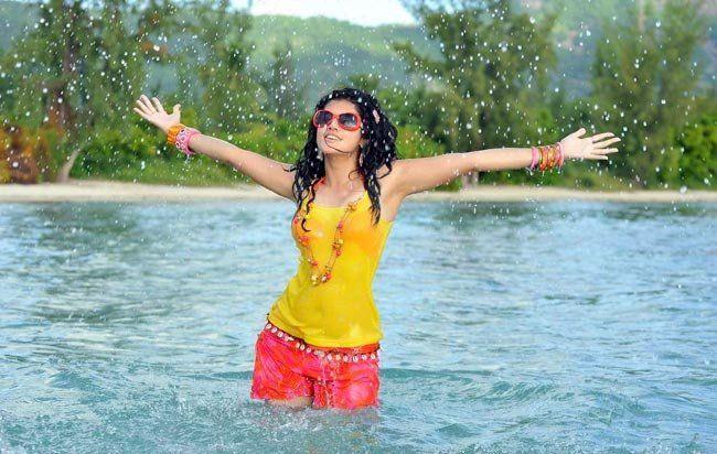 Tollywood Actress In Swimming Bath Collection Photos