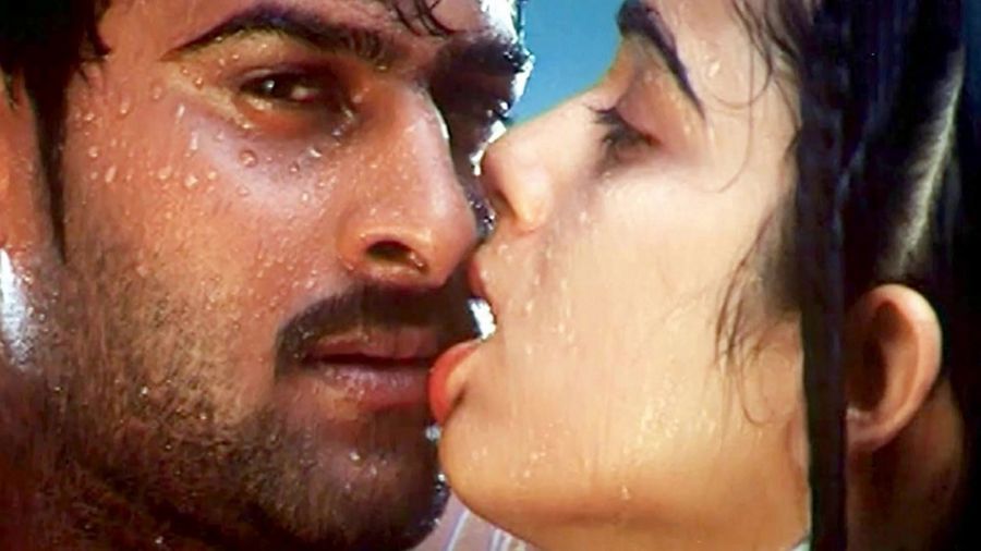 Tollywood Hot Lip Lock Photos
