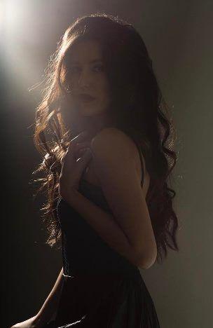 Too Hot! Katrina Kaif's Sister Isabel's New Pictures Are Way Too Steamy!