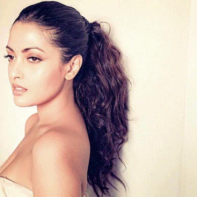 Too hot to handle: Riya Sen's Hot Bikini picture goes viral on the internet