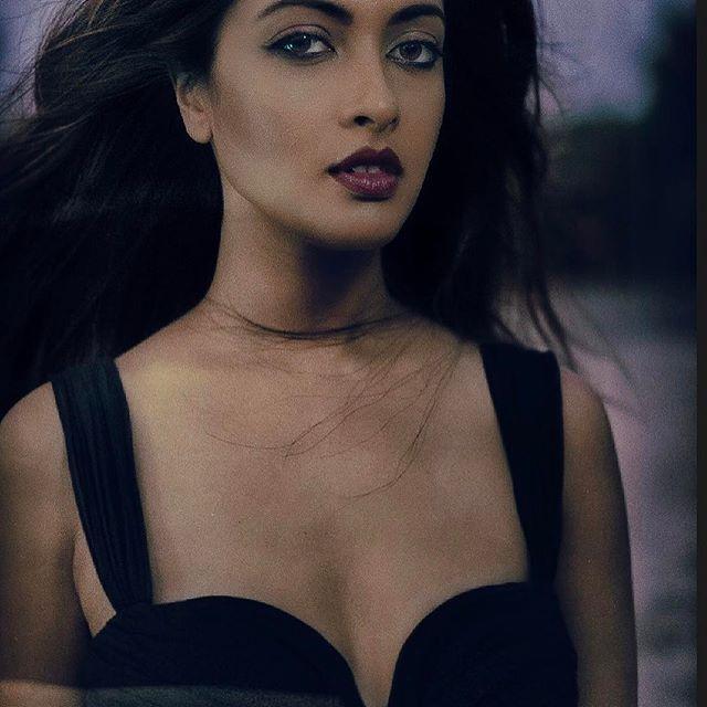 Too hot to handle: Riya Sen's Hot Bikini picture goes viral on the internet