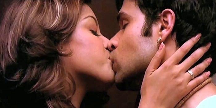 Top 70 Hottest Lip Kiss Images Stock Photos & Pictures