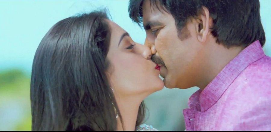 Top 70 Hottest Lip Kiss Images Stock Photos & Pictures