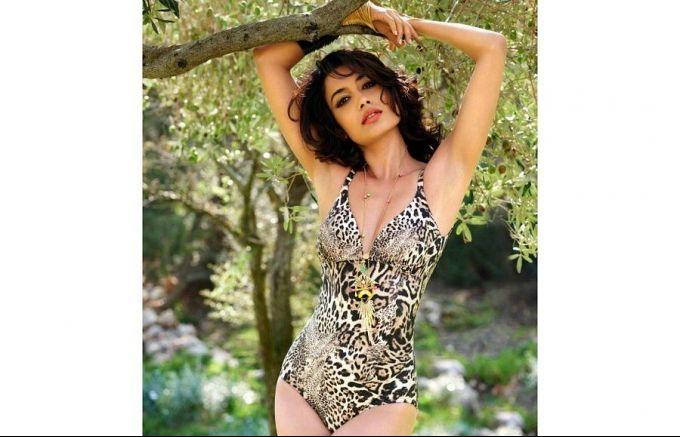 UNSEEN PICS Sarah Jane Dias in Bikini
