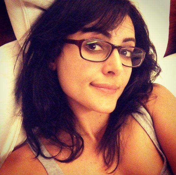 View Model & Actress Mandana Karimi Unseen Hot Pictures