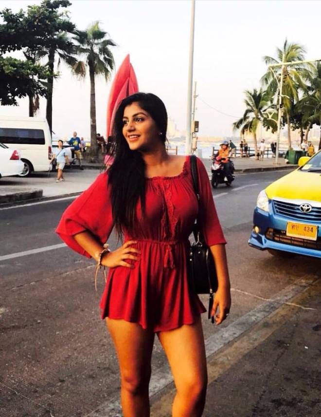 Yashika Aannand Hot Spicy Pictures