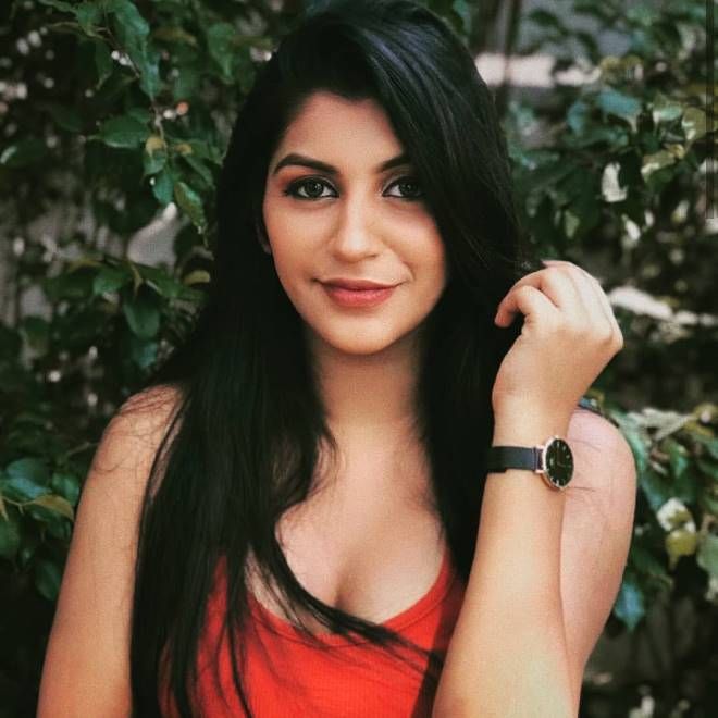 Yashika Aannand Hot Spicy Pictures