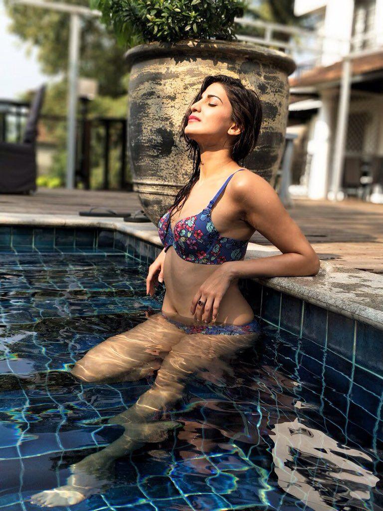 Actress Aahana Kumra Latest HOT Photoshoot Stills