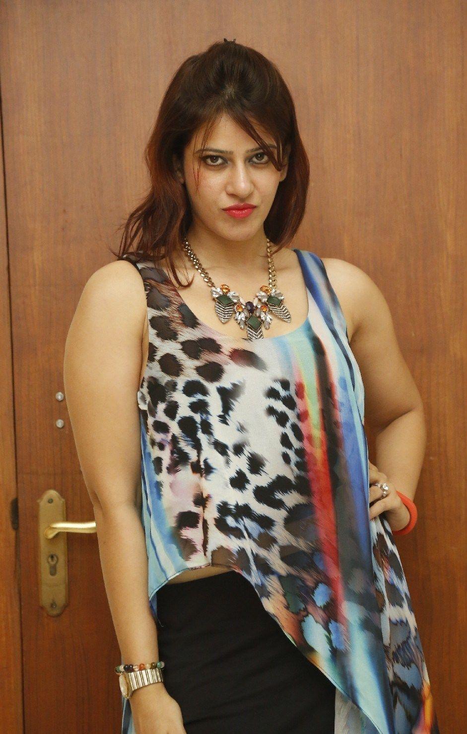 Actress Ahaana Hot Spicy Pics