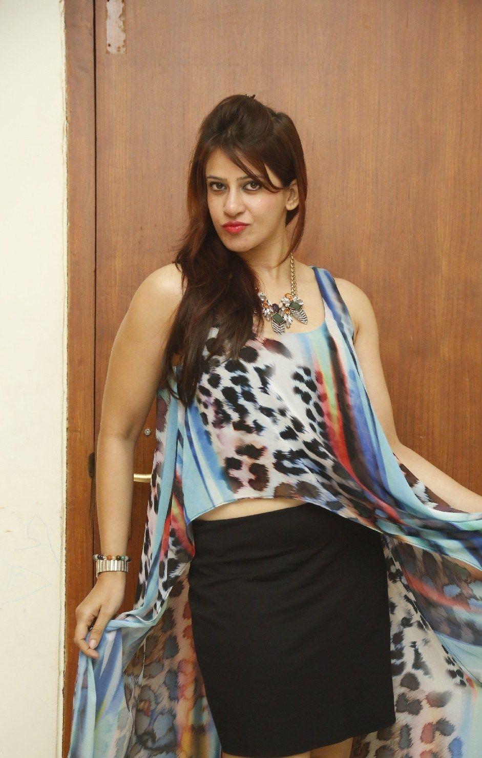 Actress Ahaana Hot Spicy Pics