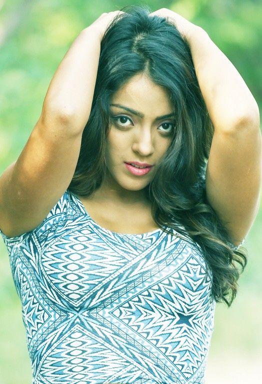 Actress Devayani Spicy Photo Shoot