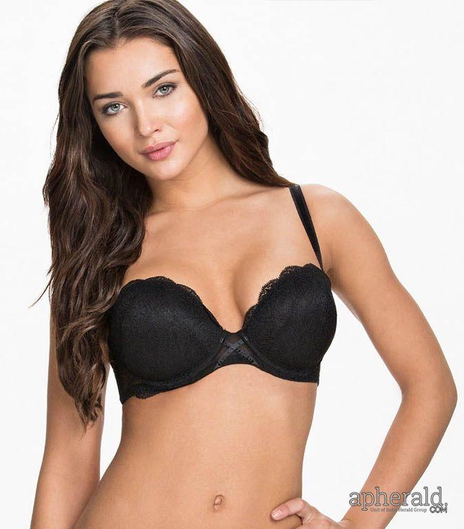 Actress Hot Amy Jackson