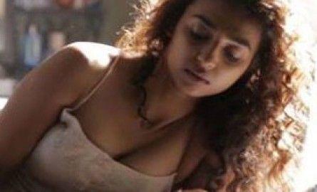 Actress Hot Navel Pictures