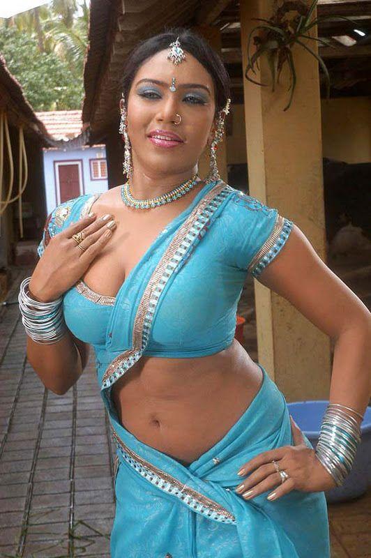 Actress hot sexy cleavage Photos