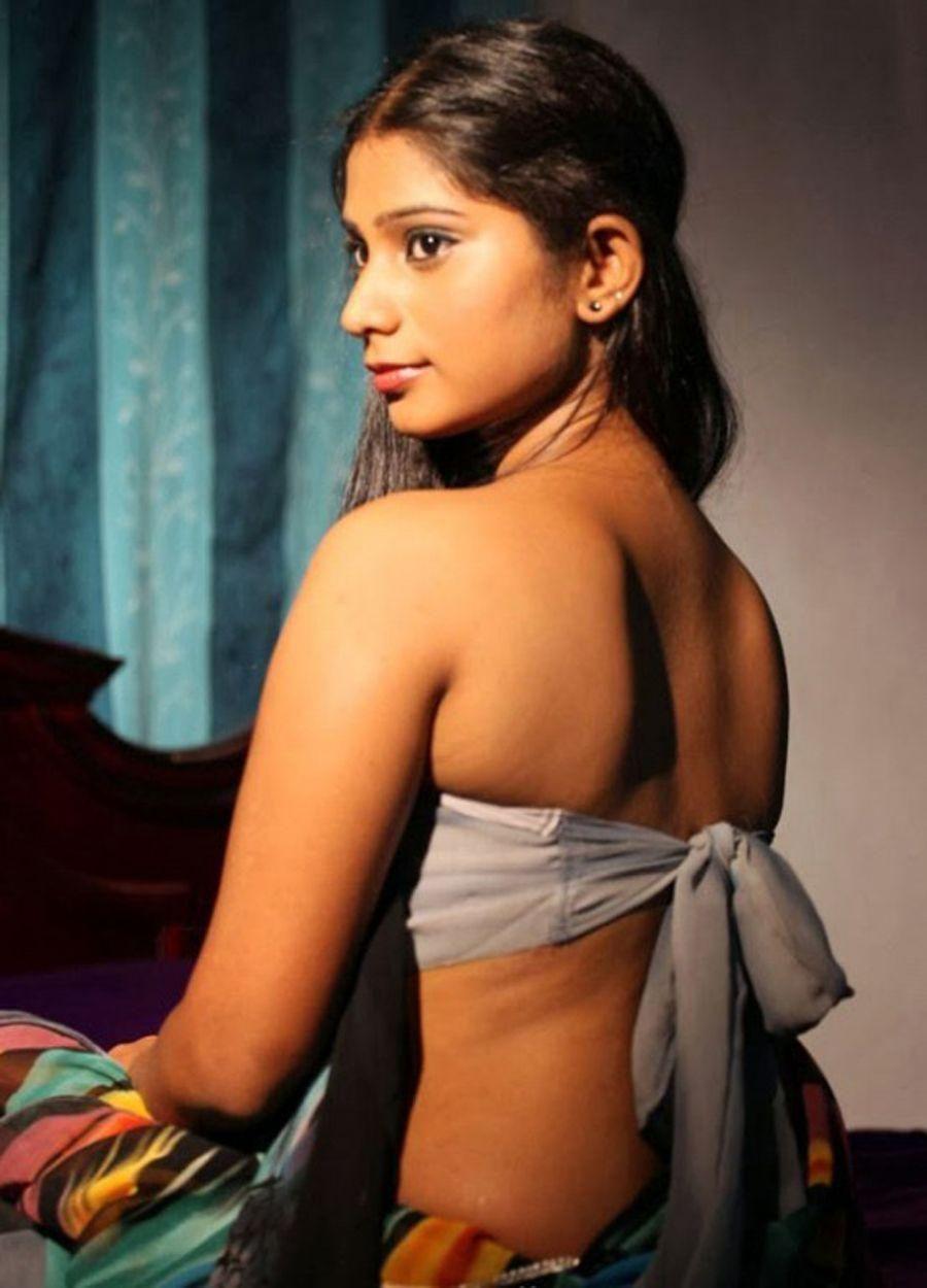 Actress Mithuna Waliya Hot Photos