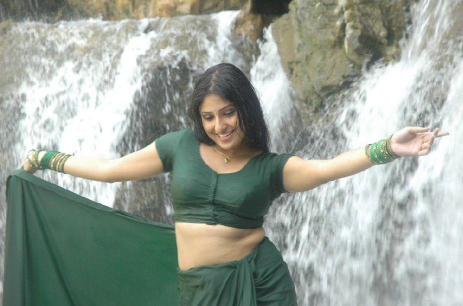 Actress Monica Hot Saree Pictures