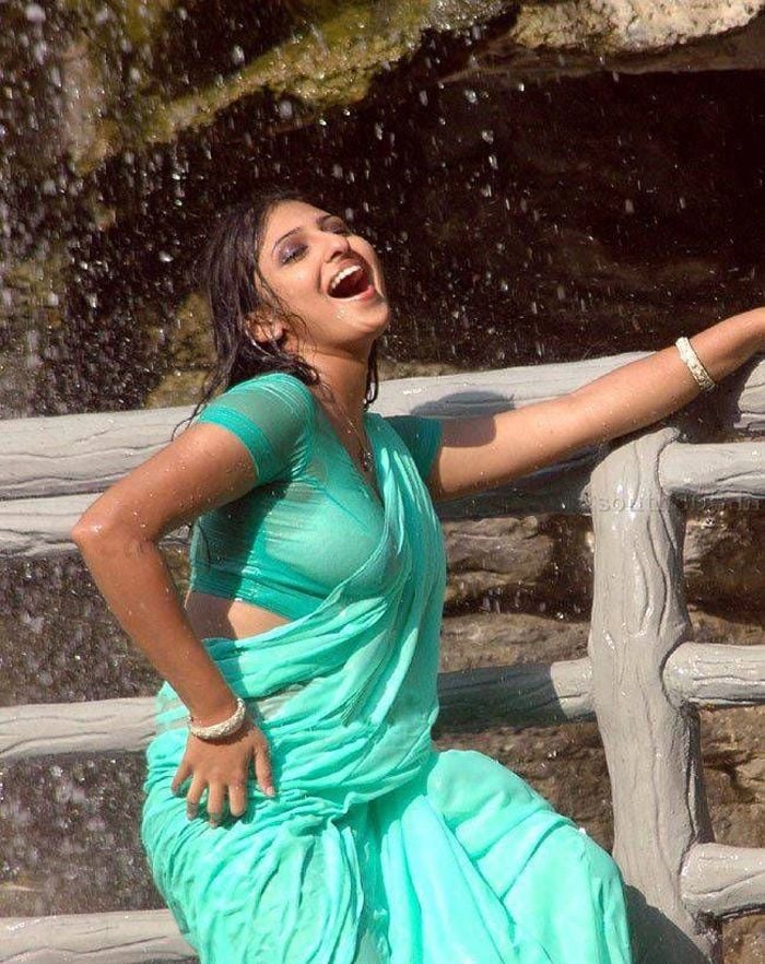 Actress Monica Hot Sexy Wet Images