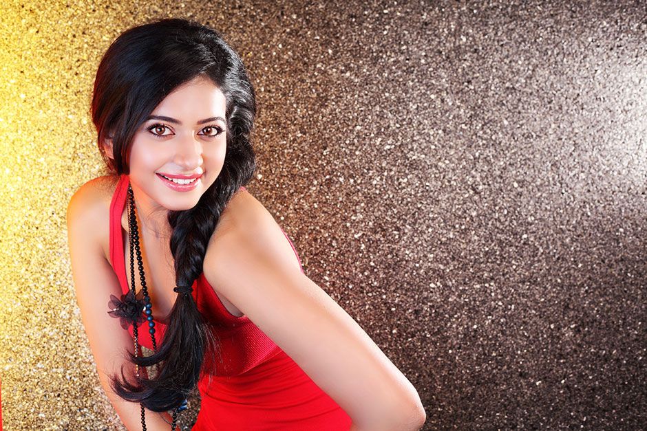 Actress Rakul Preet Singh Unseen Spicy HD Photos