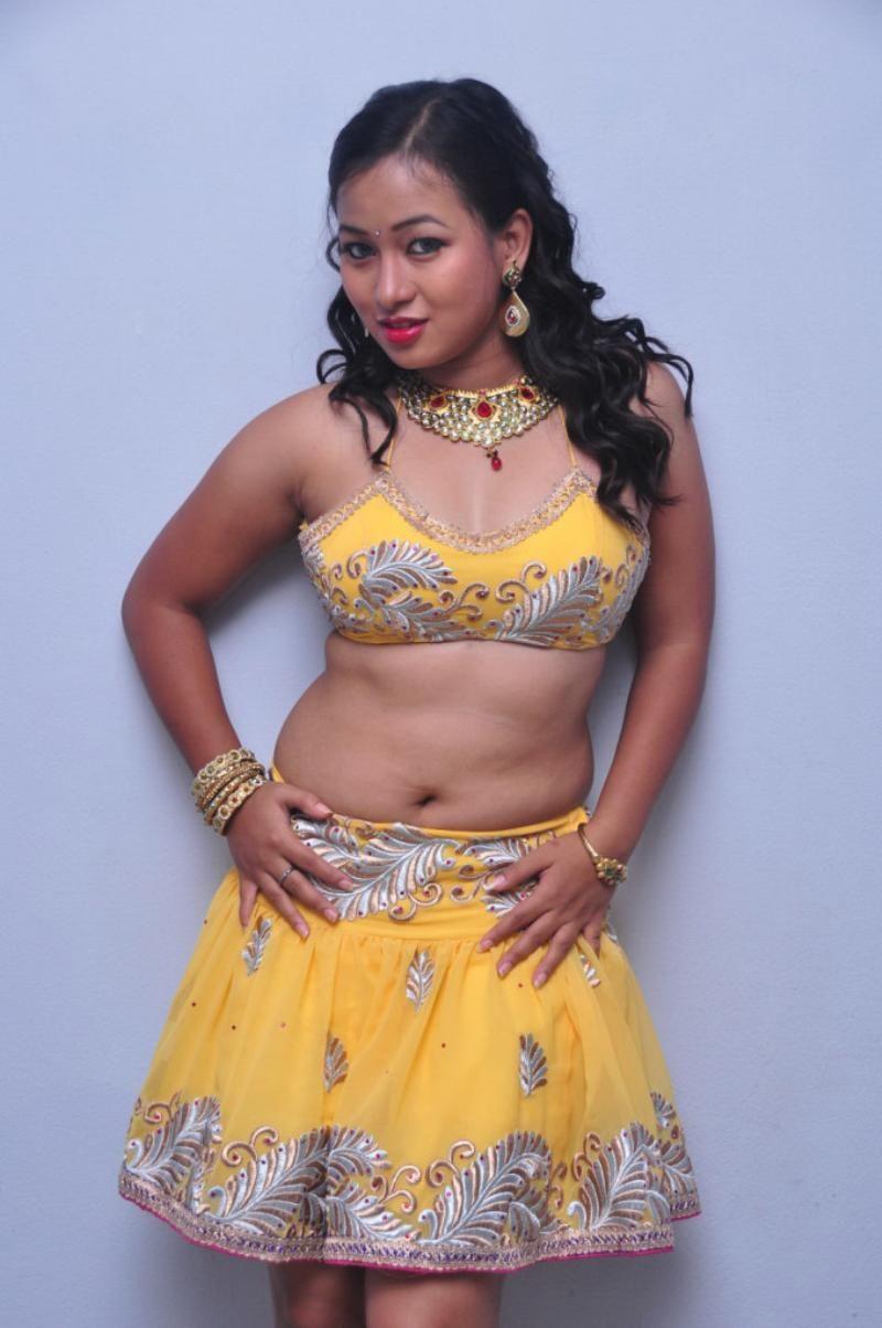 Actress Sneha Hot Pictures