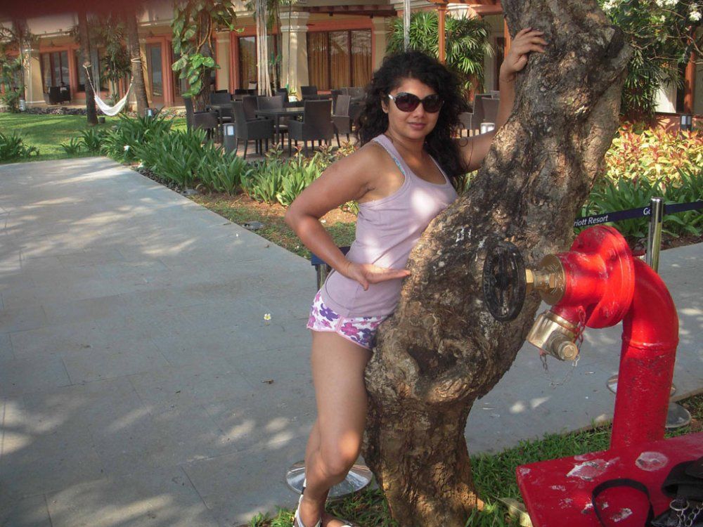 Actress Swathi varma  Hot Photos