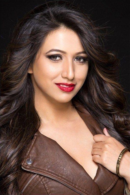 Actress Tanya Hot Photos