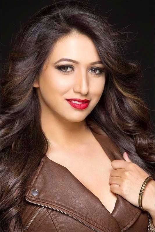 Actress Tanya Hot Photos