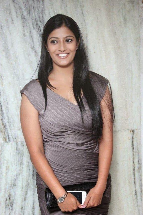 Actress Varalakshmi Hot Pics